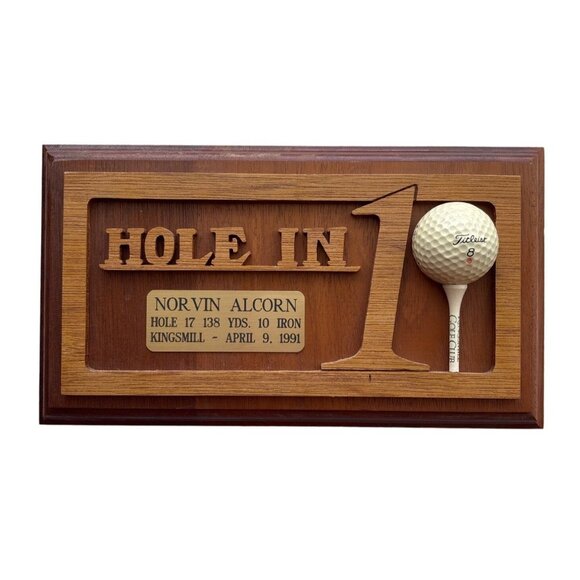 Vintage Hole In One Wood Plaque With Titleist Golf Ball - Picture 1 of 6